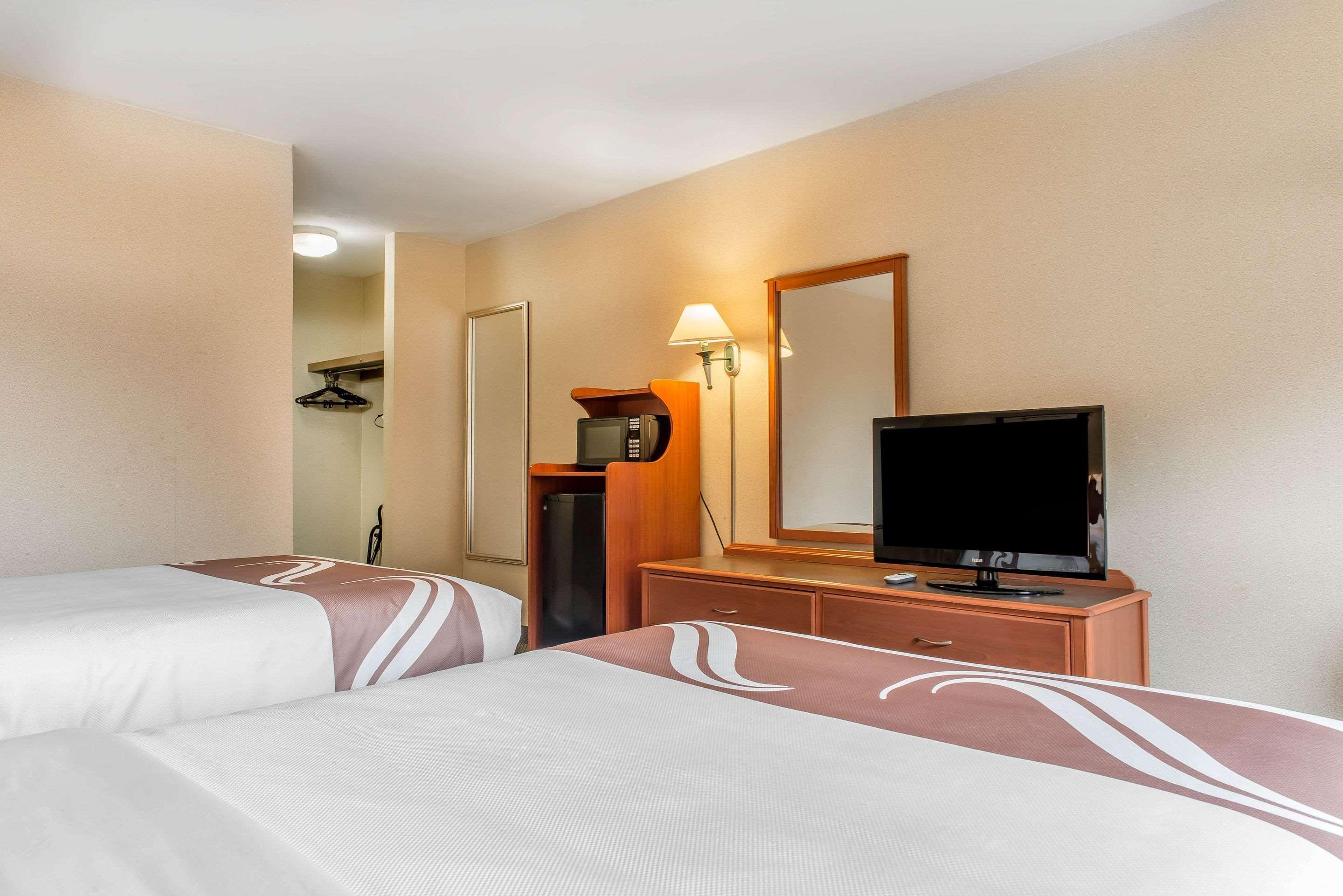 המיטג' Quality Inn מראה חיצוני תמונה