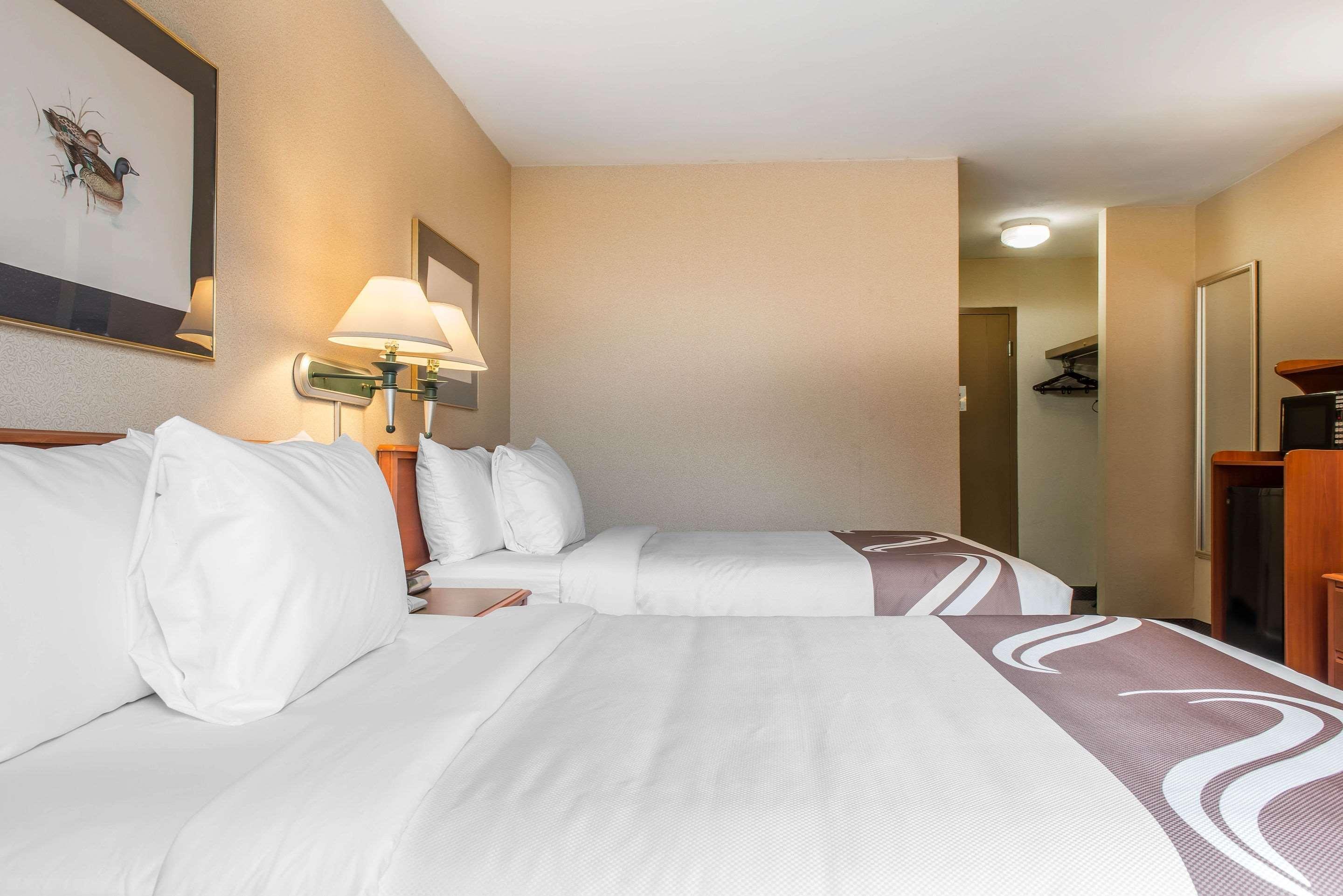 המיטג' Quality Inn מראה חיצוני תמונה