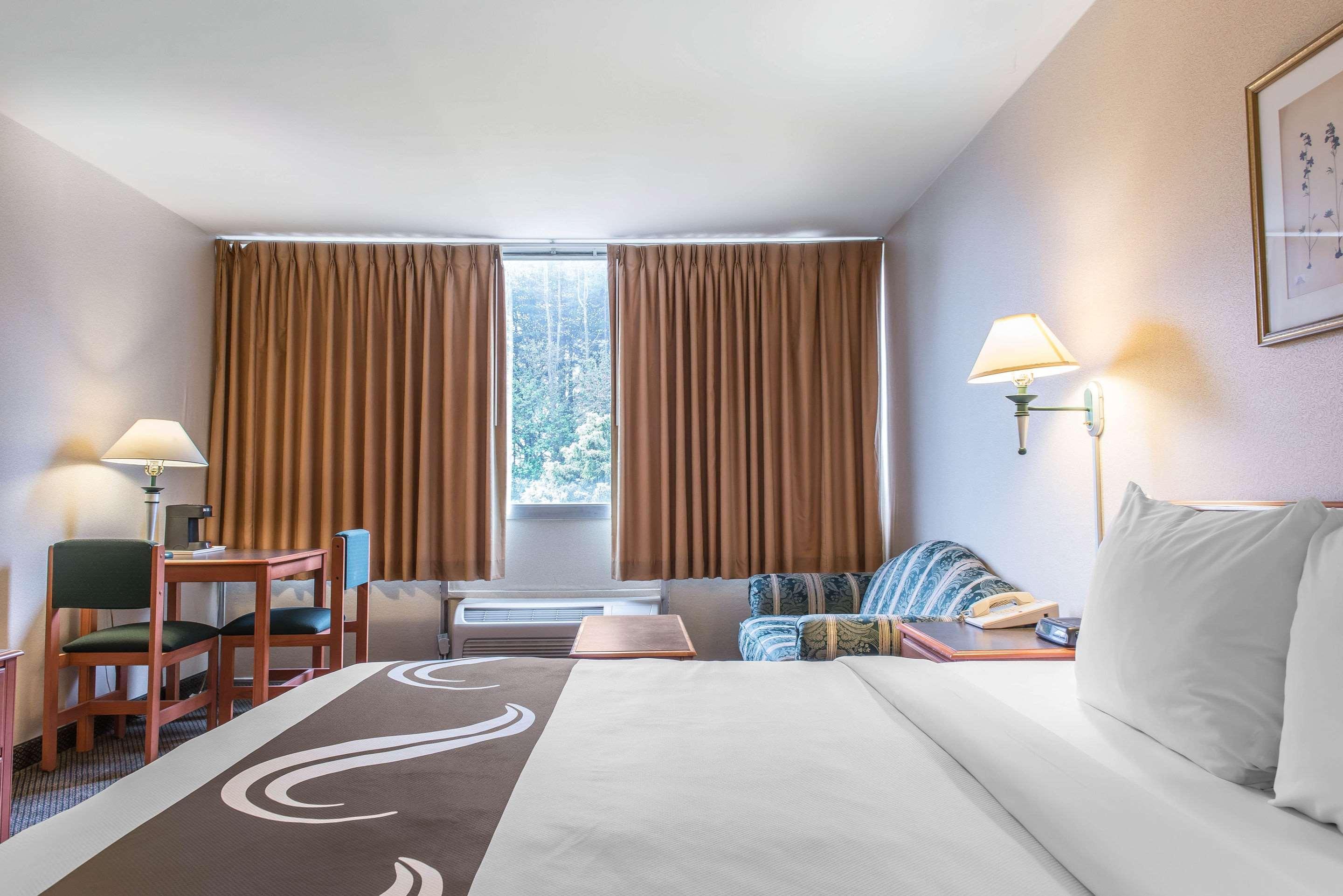המיטג' Quality Inn מראה חיצוני תמונה
