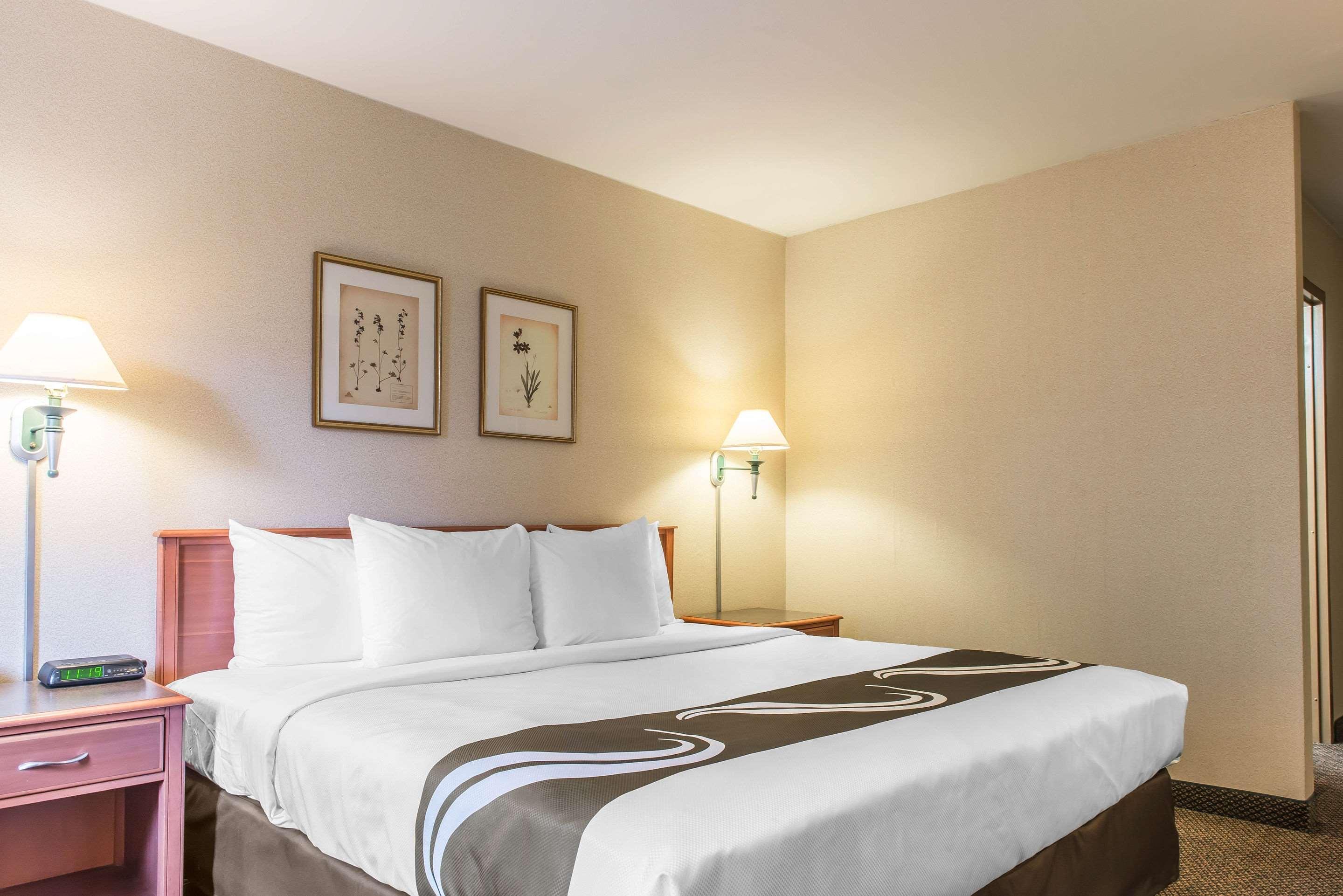 המיטג' Quality Inn מראה חיצוני תמונה